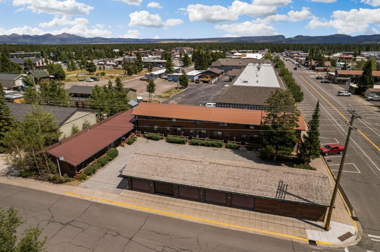 Little Tuckaway Villa West Yellowstone Exterior photo